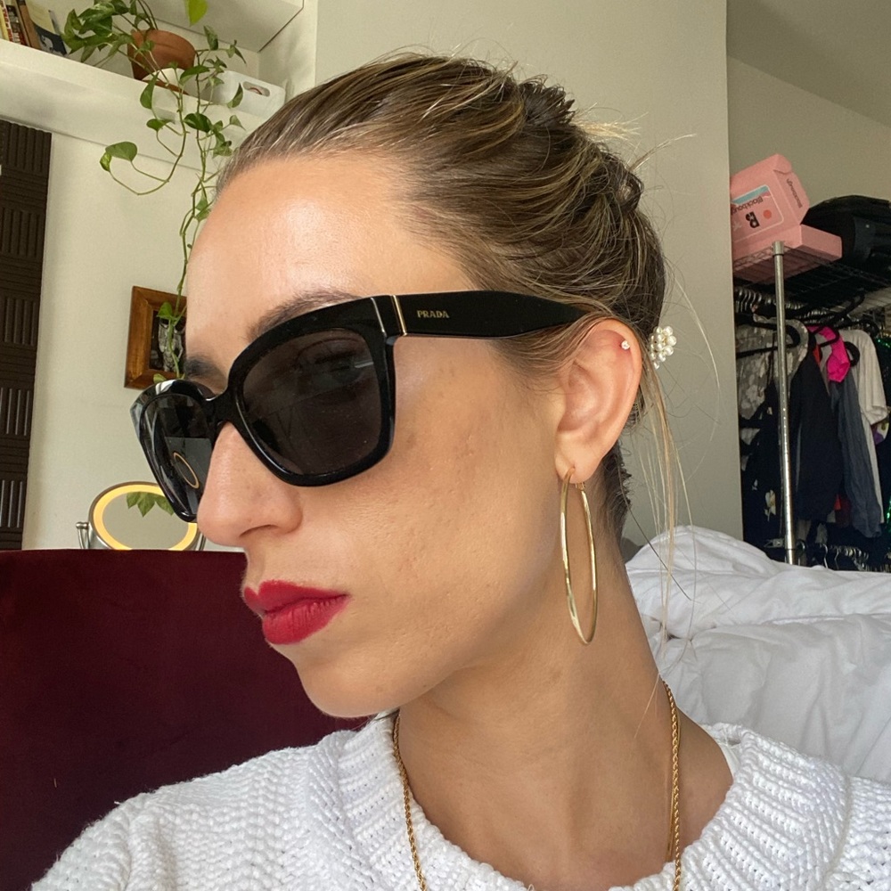 PRADA/ WILDFOX/ RAY BANS